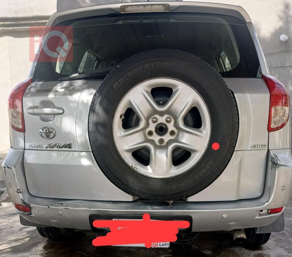 تويوتا راف 4